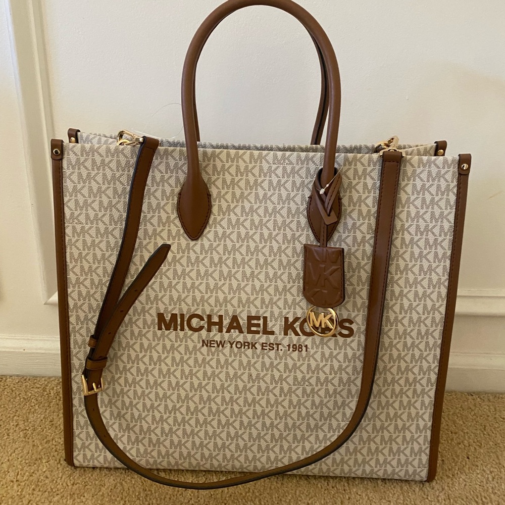 Michael Kors Mirella Vanilla Lg NS Signature Tote